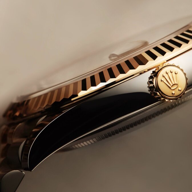 Rolex watch mobile image